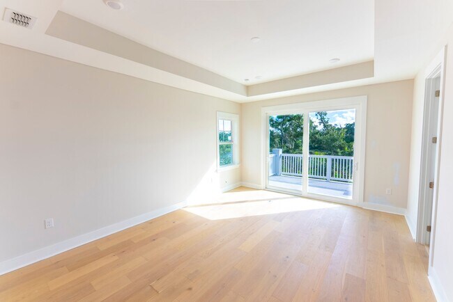 96569 Bay View Dr
