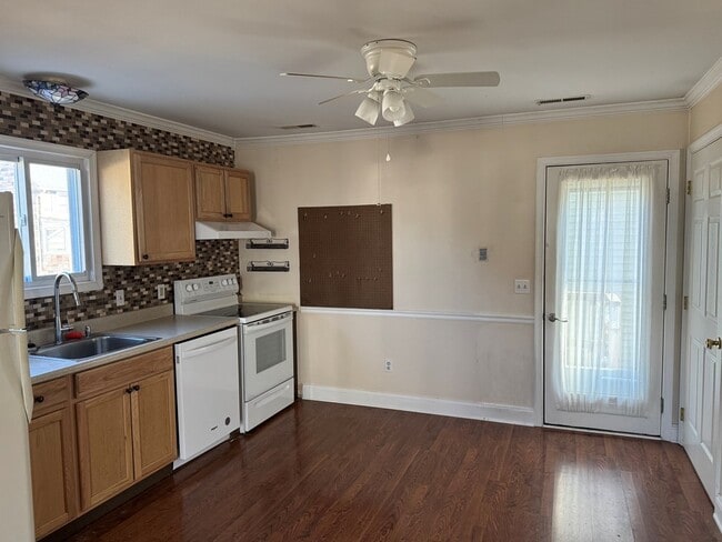 Photo - 3542 Accomac St