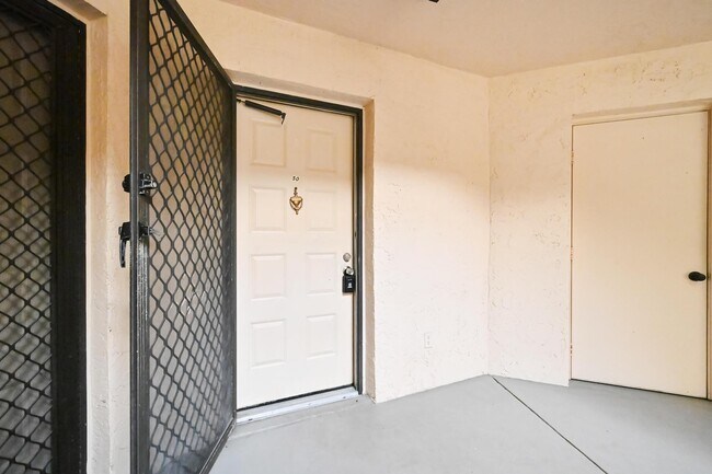Photo - 2013 NE Collins Cir Unit 50