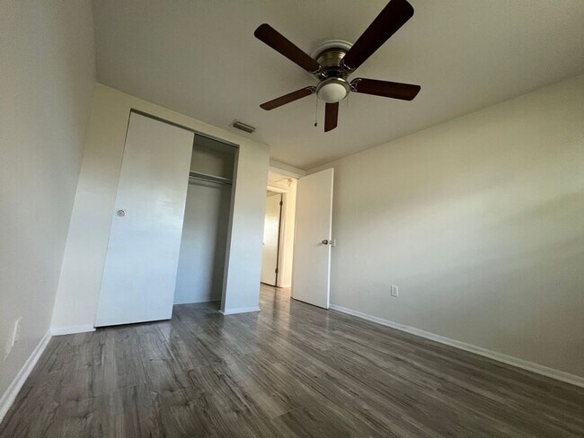 Photo - 9317 Goldenrod Rd Unidad B