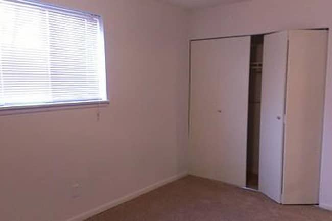 Photo - Bethany Park Plaza