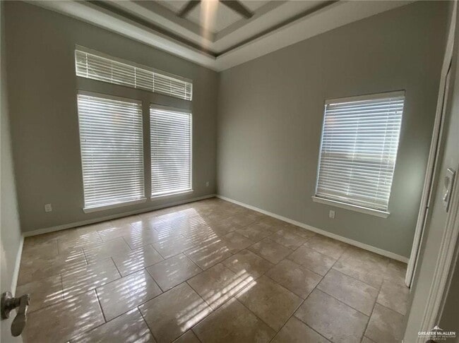 2605 May Ave