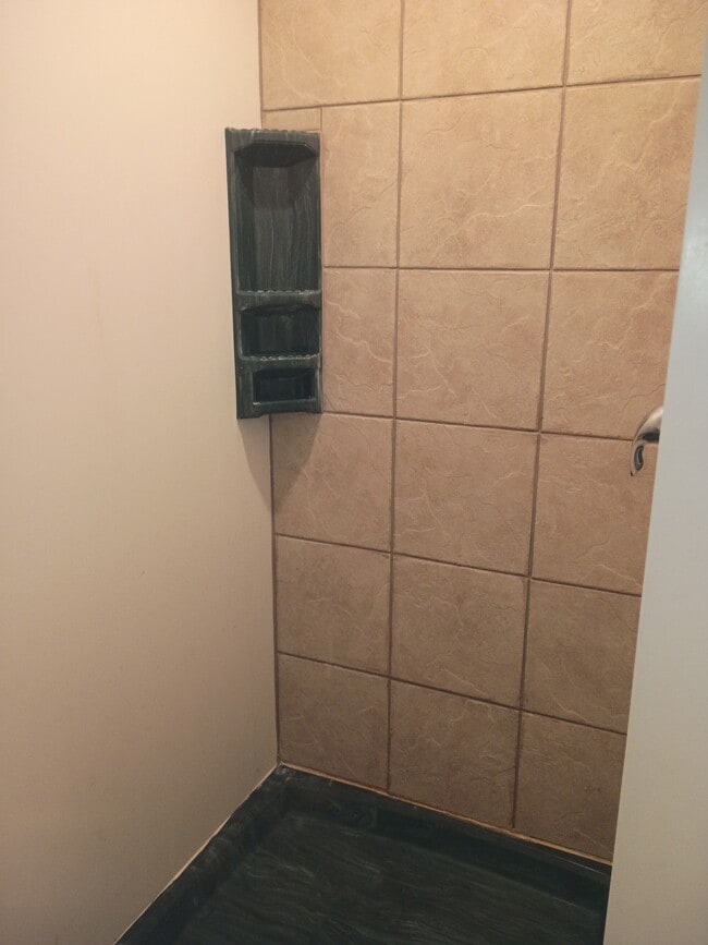 Building Photo - 625 US-45 Rental