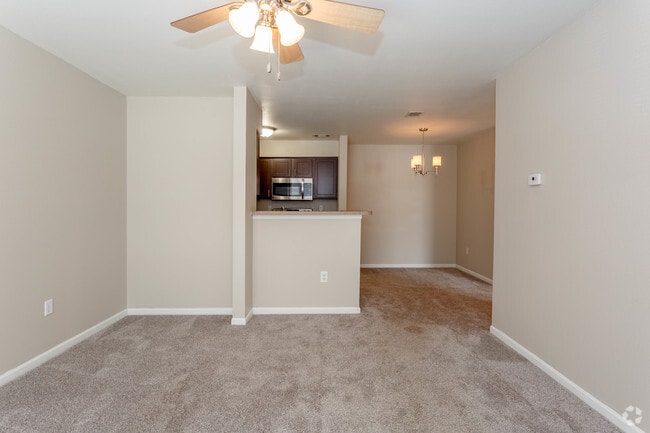 1BR, 1BA - Bristol