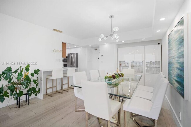 Photo - 20301 W Country Club Dr Unit 1822