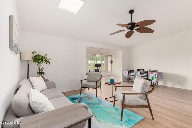 Photo - 10641 W Oakmont Dr