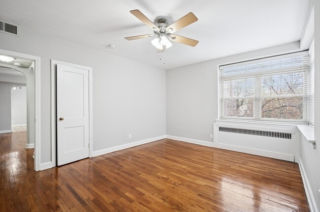 Photo - Sedgwick Gardens