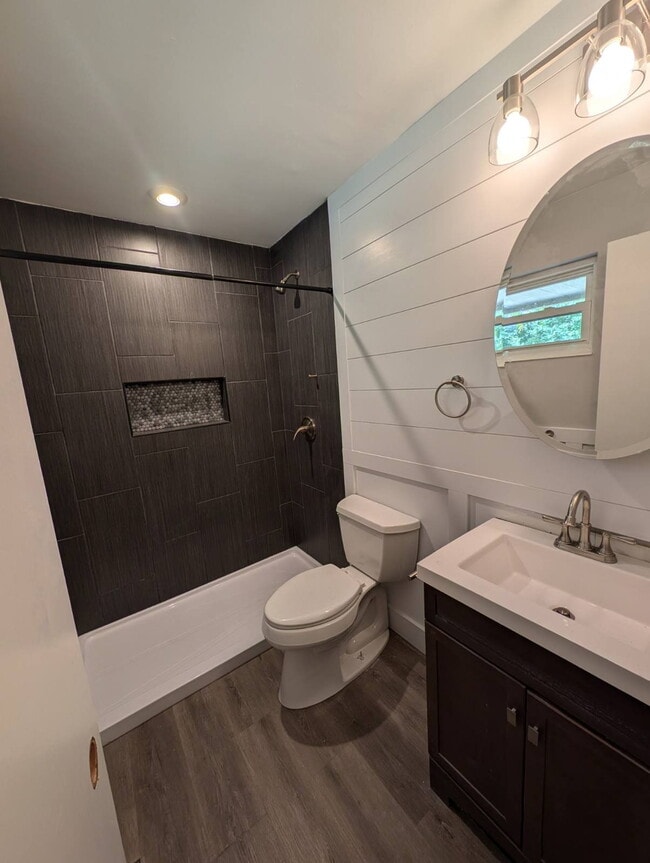 Building Photo - 8862 Zodiac Dr
