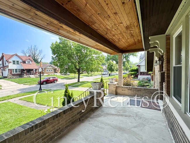 Photo - 1905 Berkley Ave