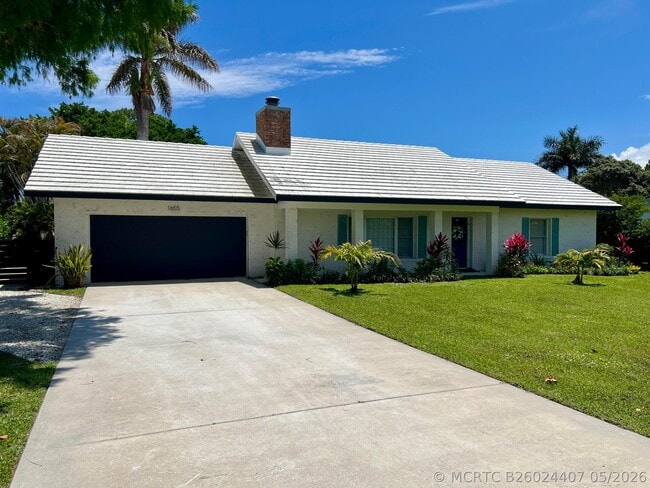 Photo - 1655 NW Fork Rd