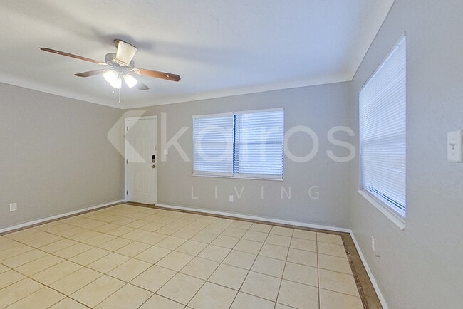 Photo - 5140 17th Ave N