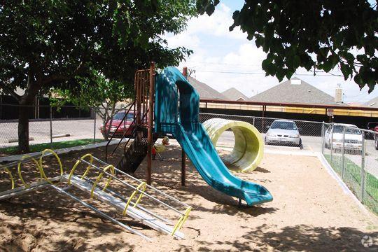 Building Photo - Quail Run Rental