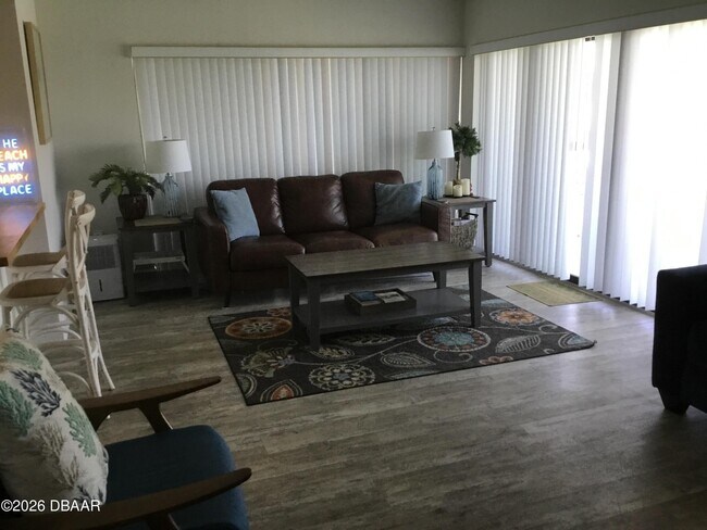 1571 S Atlantic Ave Unit 212