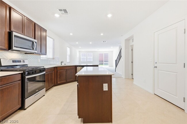 Photo - 3765 Osiris Ave