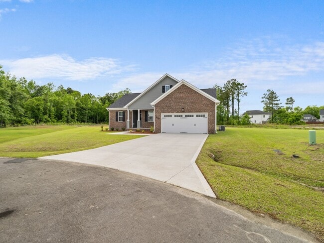 Photo - Towne Pointe Beauty!