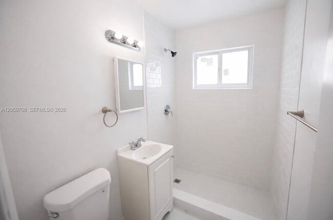 Photo - 1070 NE 80th St Unit 2