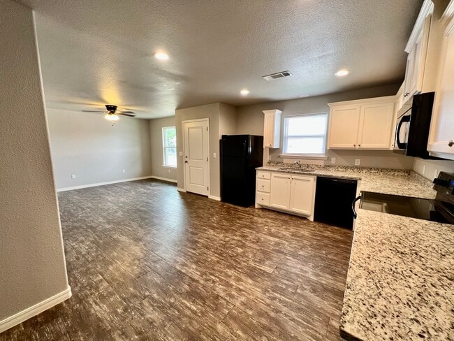 Kitchen and Living area - 1210 2nd Ave Unit B