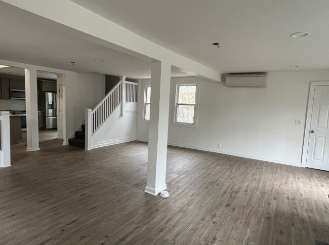 Renovated 4 Bedroom Entire House for Rent
