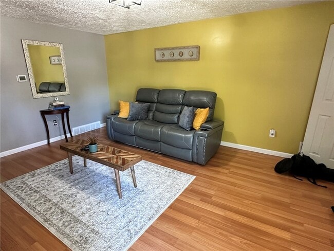Photo - 1082 Mt Hope Ave