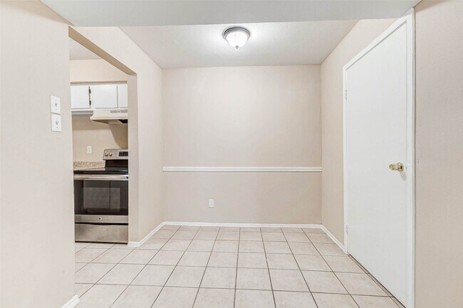 Photo - 12527 Ashford Meadow Dr Unit A