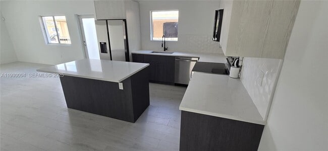 Photo - 6820 NW 6th Ct