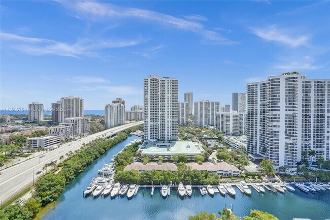 Photo - 3400 NE 192 St Unidad PH11 Rental