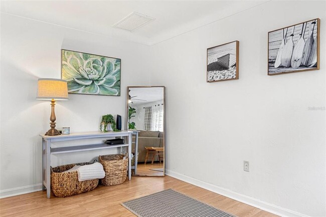 Photo - 6190 36th Ave N