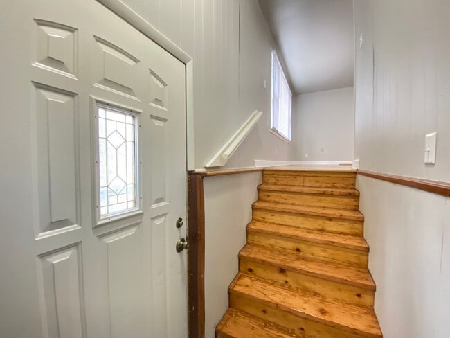 Photo - 3 Bed 1.5 Bath Home In Gary