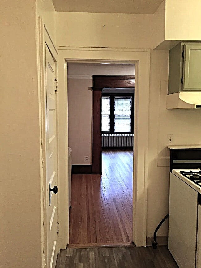 Photo - 1088 Dayton Ave Unidad 4