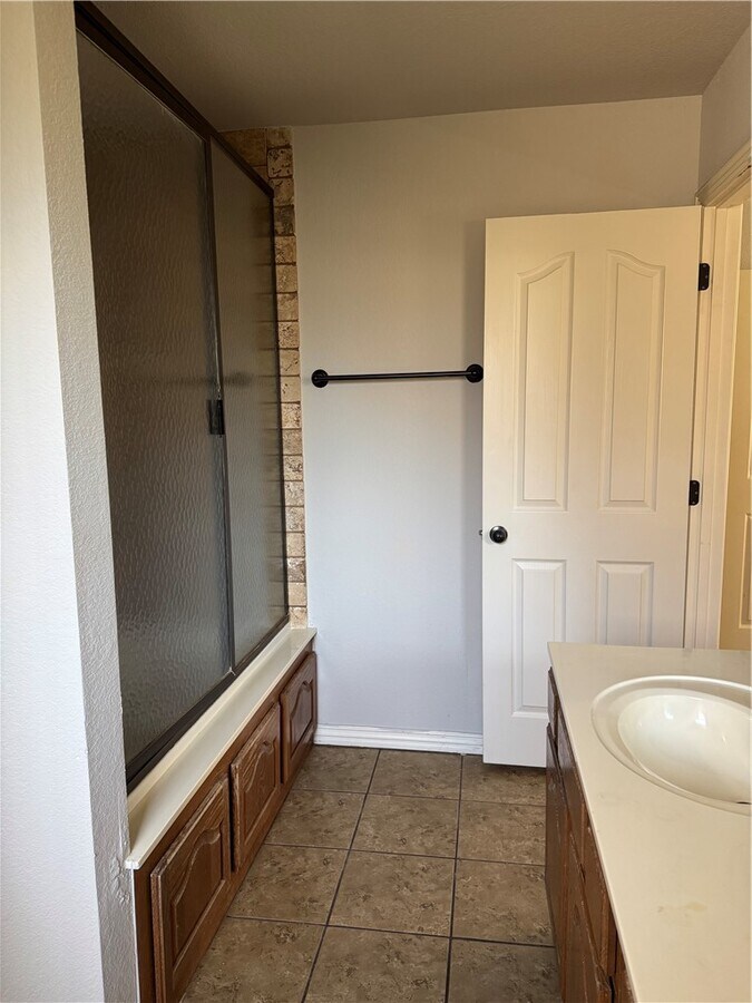 Photo - 2402 N Stonecrest Dr