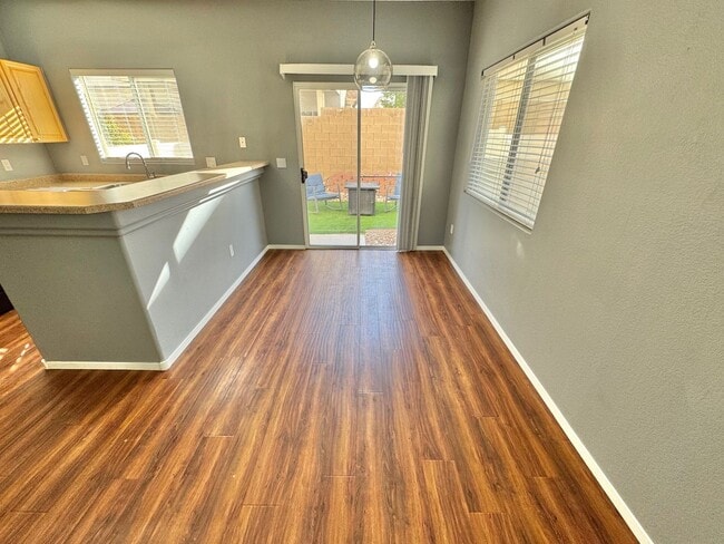 Photo - BRIGHT 2-BEDROOM CONDO IN SOUTHWEST LAS VEGAS CONDO