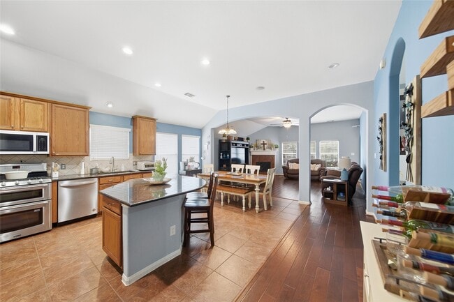 Photo - 4910 Ivory Meadows Ln