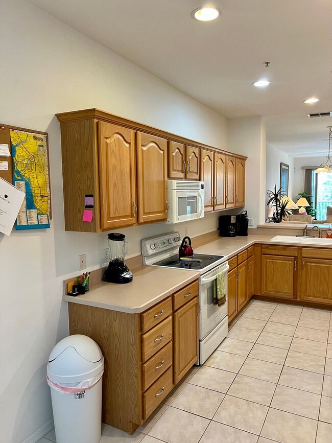 Photo - Sanibel View 20061-204 Unit 20061 Sanibel View Circle, 204