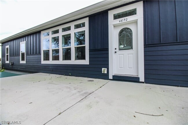 Photo - 4660 43rd Ave NE