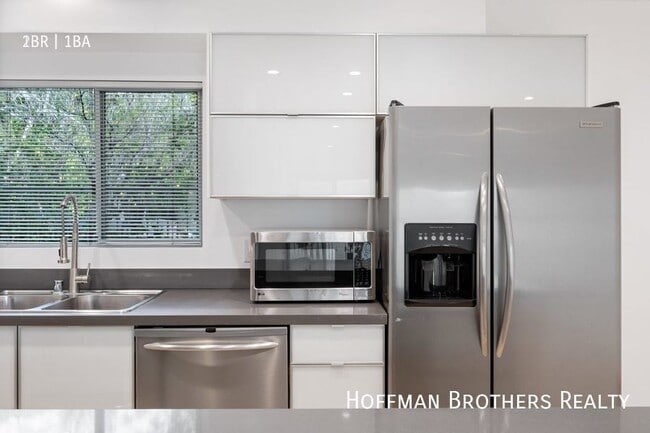 Photo - 1146 N Clark St Unit 1