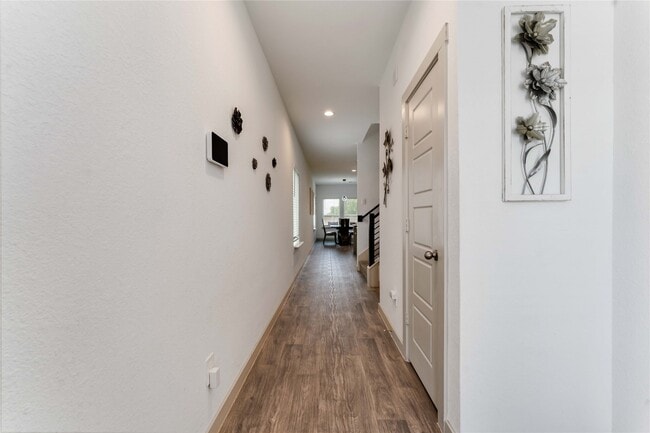 Photo - 12812 Barnsbury Ln