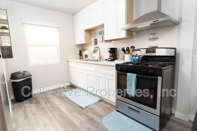 Building Photo - 3124 Cañon Street - 1