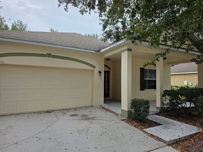 Photo - Three Bedroom Home at Lake Pleasant Cove in Apopka