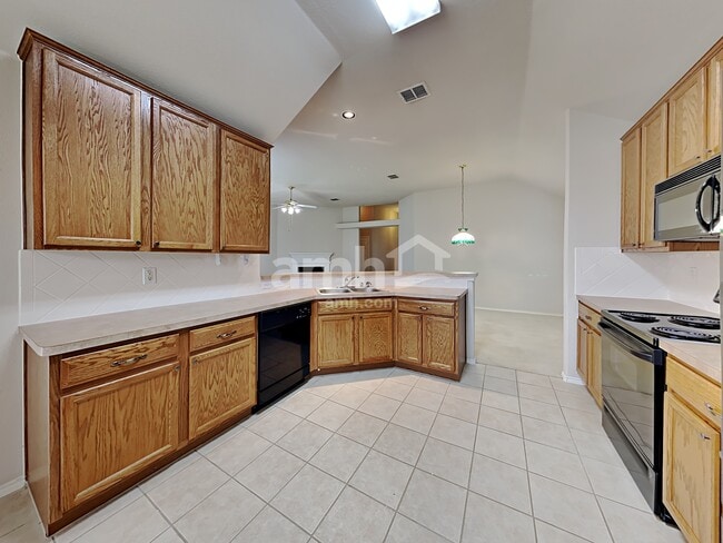 Photo - 209 Wenrick Dr