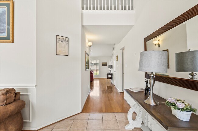 Photo - 427 Pinewood Ridge Dr