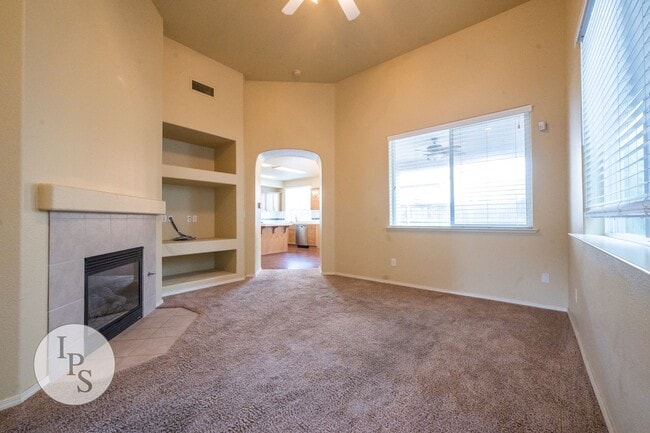 1717 Glen Dunbar Ln