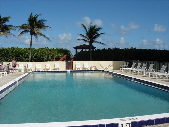 Photo - 7430 S Ocean Dr Unidad 417