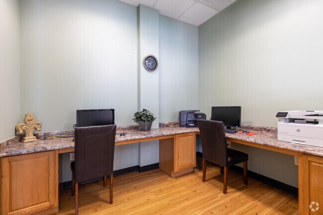 Photo - Tiffanys at the Galleria