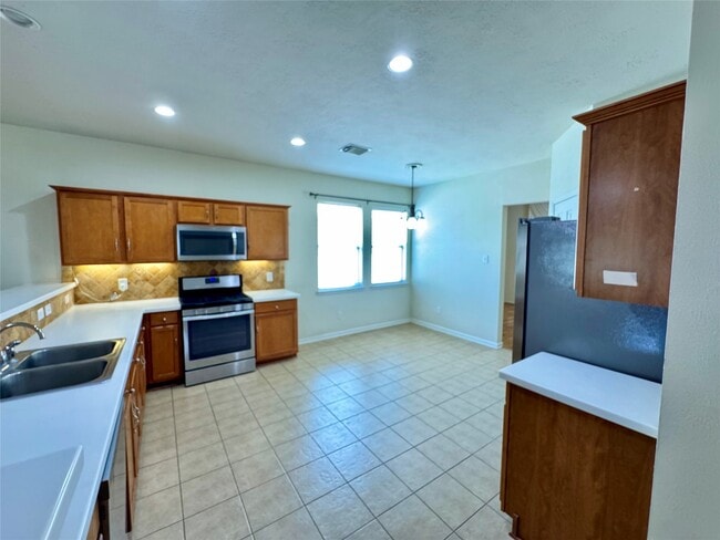 Photo - 12905 Meadow Springs Dr