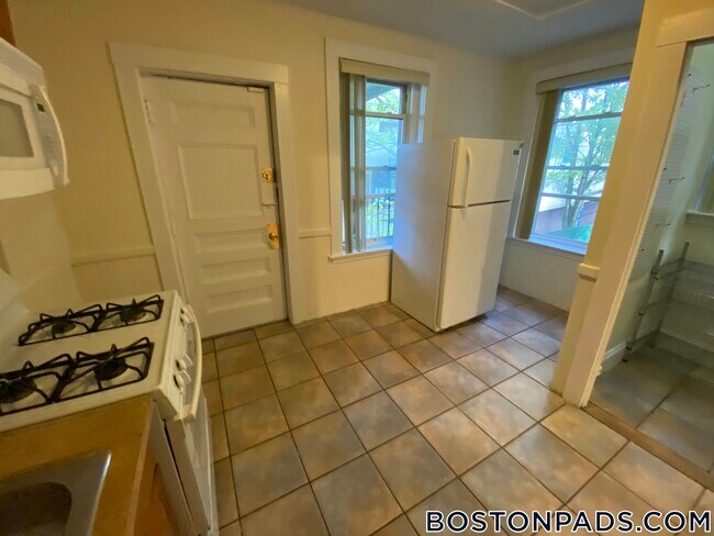 Photo - 6 Barrows St Unidad 3