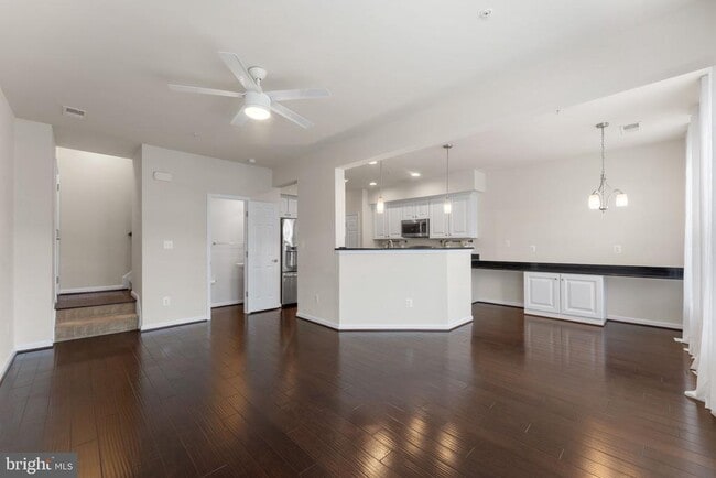 24660 Caribou Square