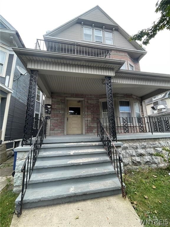 Building Photo - 1015 Elmwood Ave