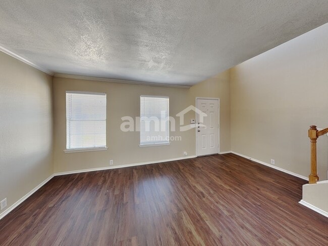 Photo - 3104 Pinehurst Ct