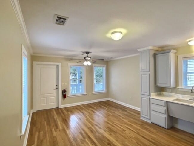 Photo - 2 Bedroom Cottage Near Downtown Ocean Springs