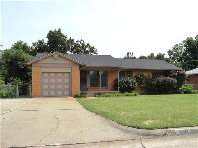 Photo - 1621 Caddell Ln House